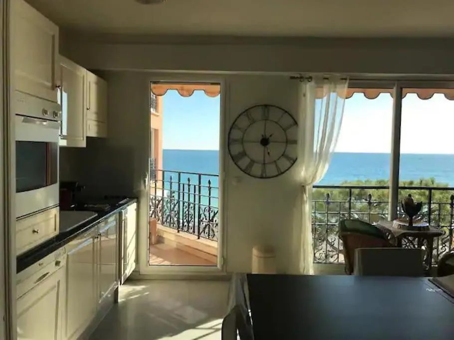 Victoria Bilocale Centro Citta E Vista Mare Apartment Menton